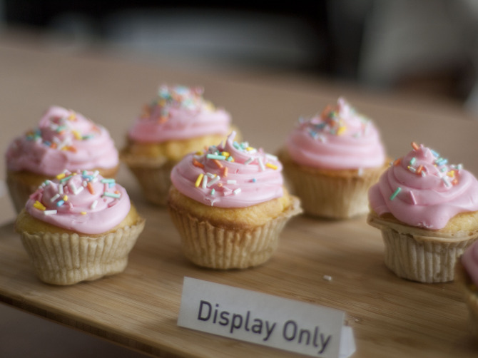 Edible Cupcake Liners Robb